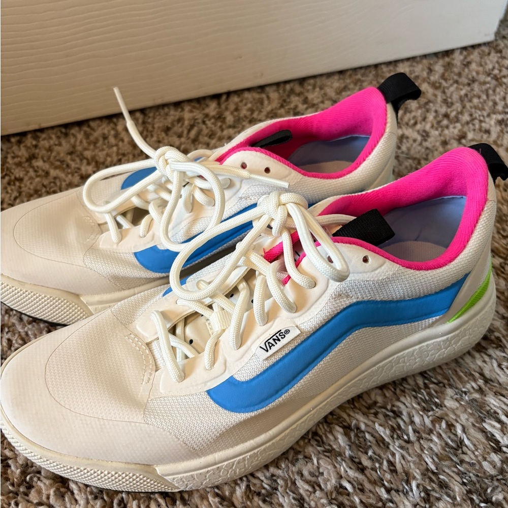 Vans Women's Cream and Blue Sneakers